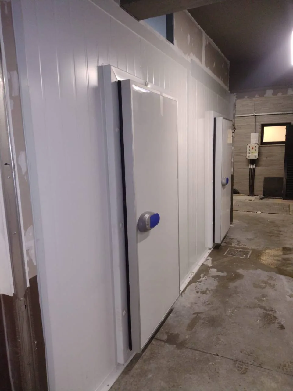 Câmara fria instalada pela Isomarket